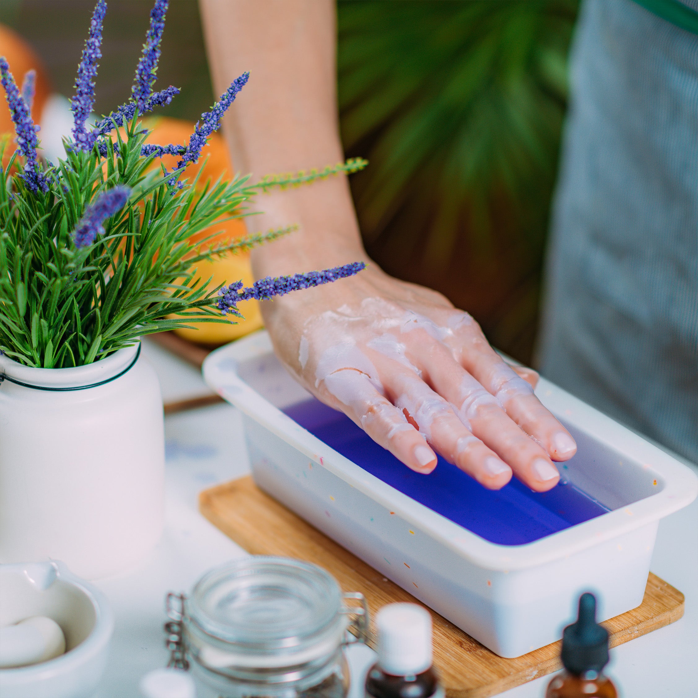 Holistic Hand SPA